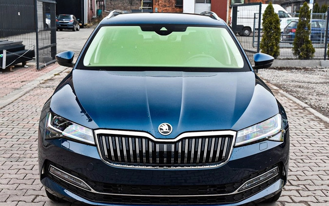 Skoda Superb cena 182800 przebieg: 1, rok produkcji 2024 z Łęczna małe 67